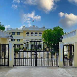 Singrauli Palace Heritage Hotel